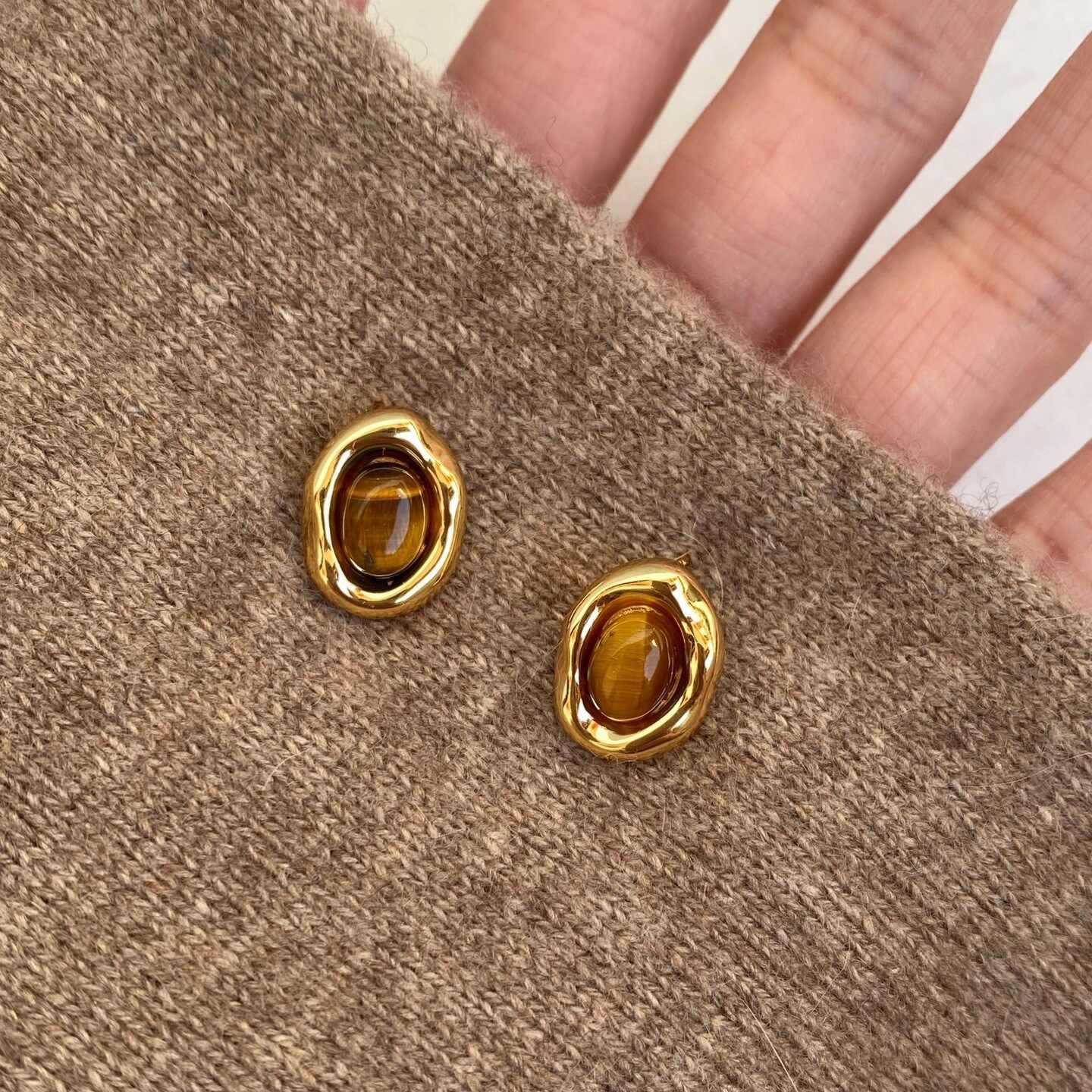 Tiger's Eye Maillard Gold Stud Earrings