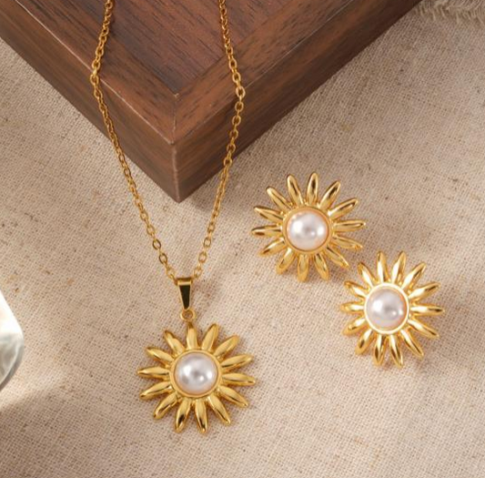 Gold Sunflower Pearl Necklace & Earrings Set – 18K Gold Plated Stainless Steel Jewelry