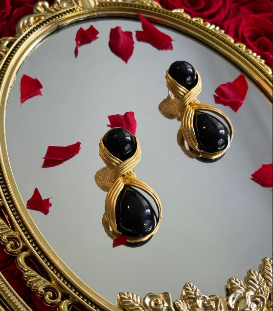 Black Stone Gold Twisted Drop Earrings for Women