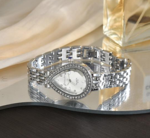Ultra-thin Light Luxury Retro Exquisite Gold Quartz Watch