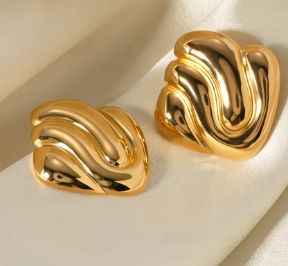 Gold Wavy Stud Earrings