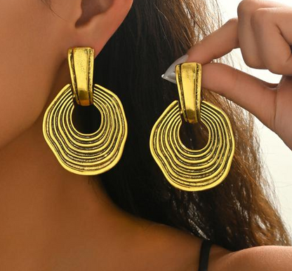 Gold Ridged Geometric Drop Earrings