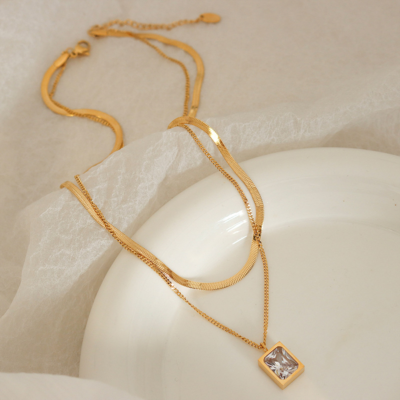 Double-Layer Snake Chain Cubic Zircon Pendant Necklace