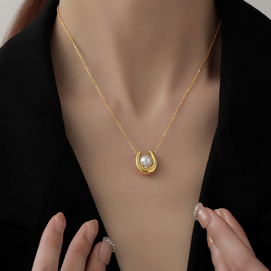 Gold U-Shaped Pearl Pendant Necklace