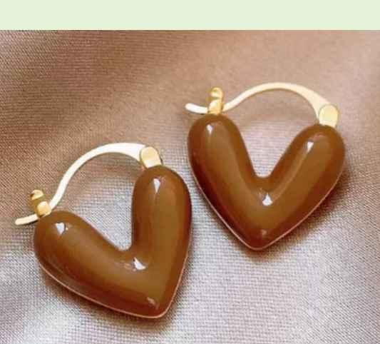 Carlton London Enamel Heart-Shaped Hoop Earrings (Golden)