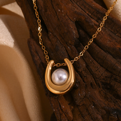 Gold U-Shaped Pearl Pendant Necklace