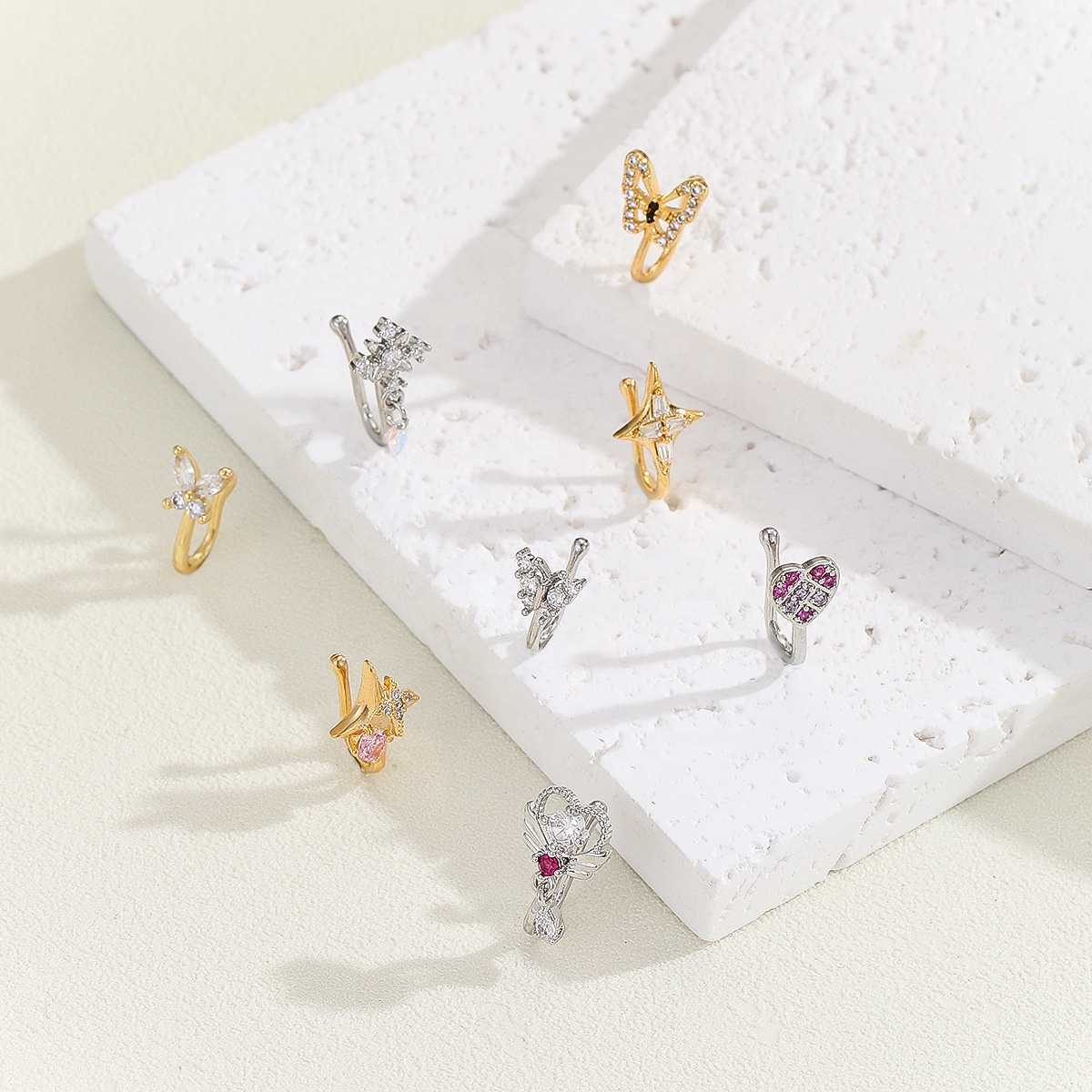 U-Shaped Zircon Charm Nose Clip – Piercing-Free Nose Ring
