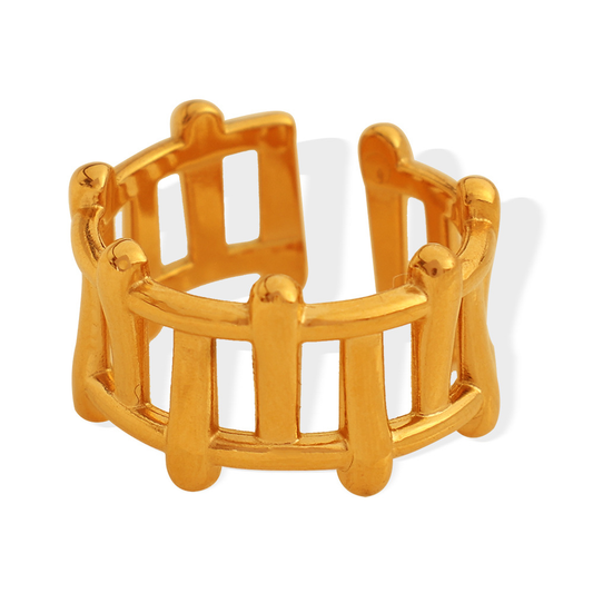 Gold Fence Bar Open Ring